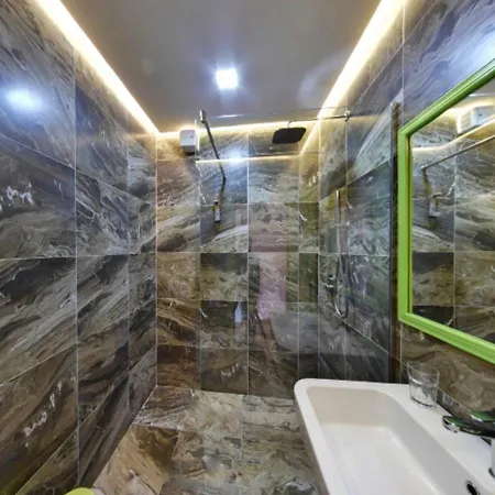 Vivi La Vita Hotel *