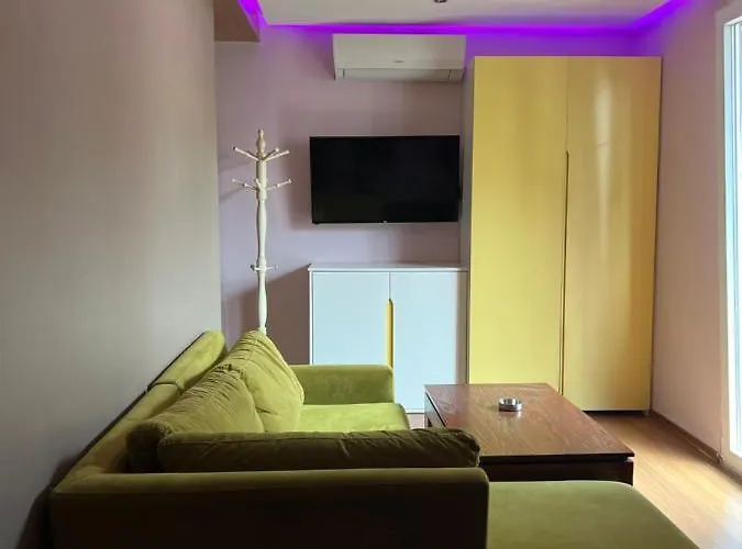 Vivi La Vita Hotel *