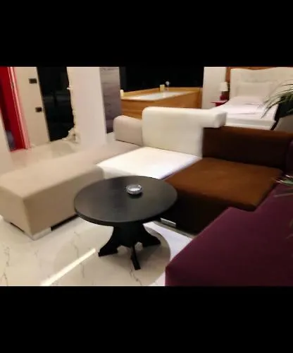 Hotel Vivi La Vita *