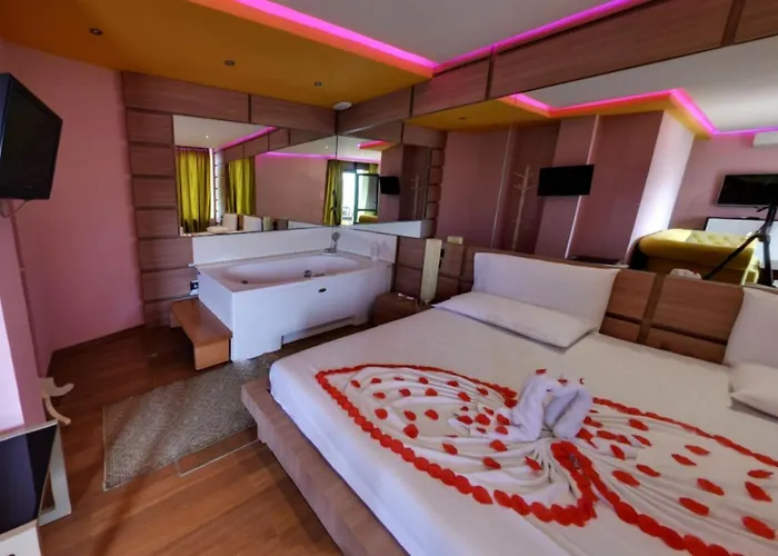 Vivi La Vita Hotel